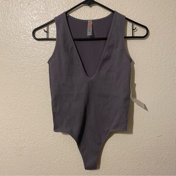 Mono B The Trend Ribbed Thong Bodysuit Gray Size S, M, L Deep V Neck NWT - Picture 1 of 6
